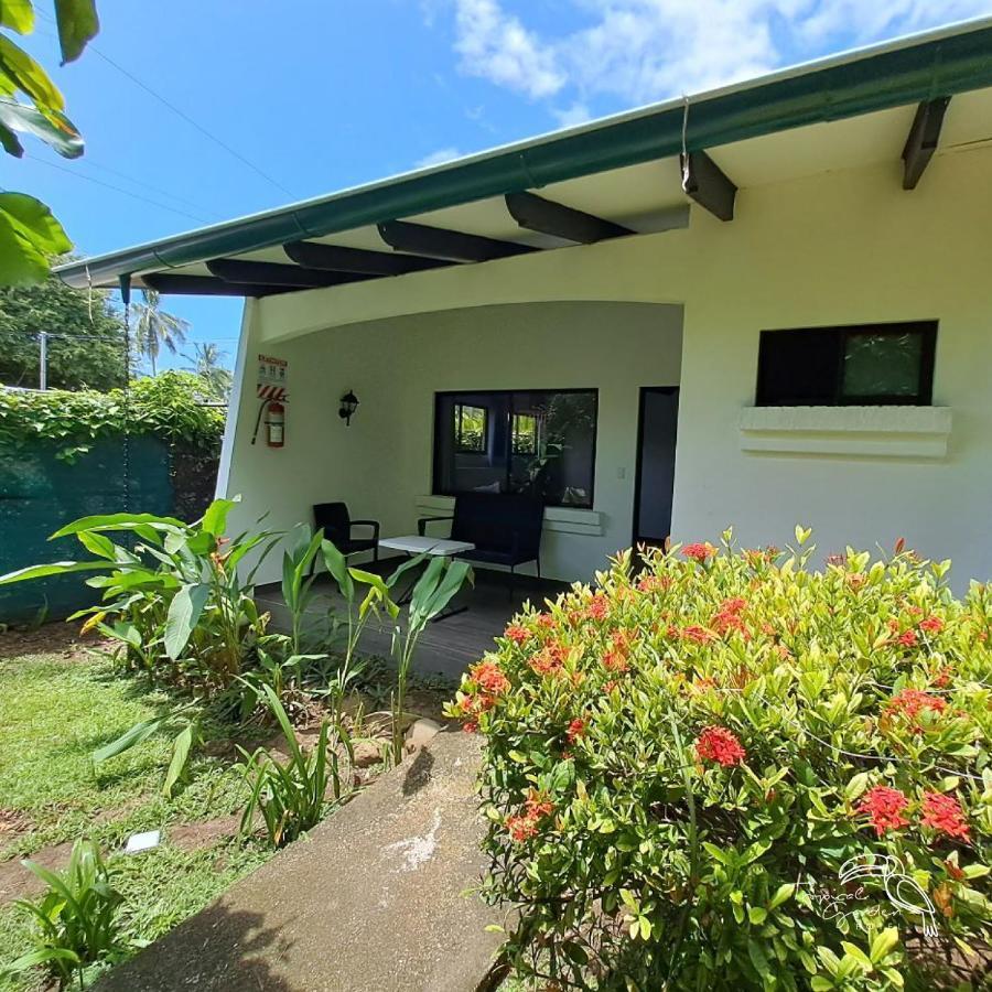 Tropical Garden Hotel Jaco Exterior photo